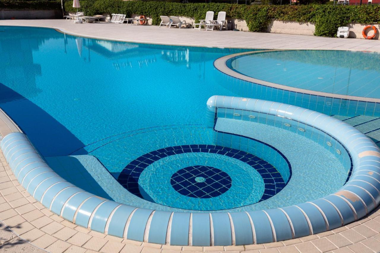 Appartamento Atlantis Sirmione Esterno foto